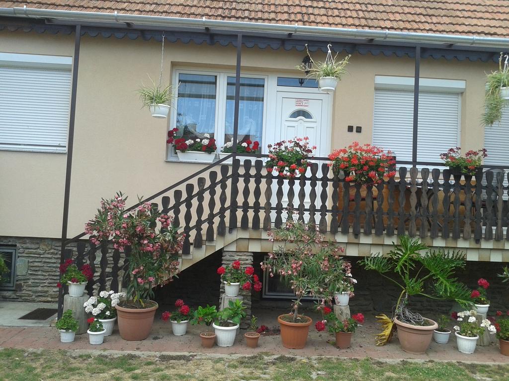 Hôtel Marika Haus à Bük Chambre photo
